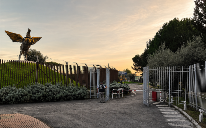 Cancelli e recinzioni metalliche curve perimetrali – Sede RAI Saxa Rubra Roma — Notarfer